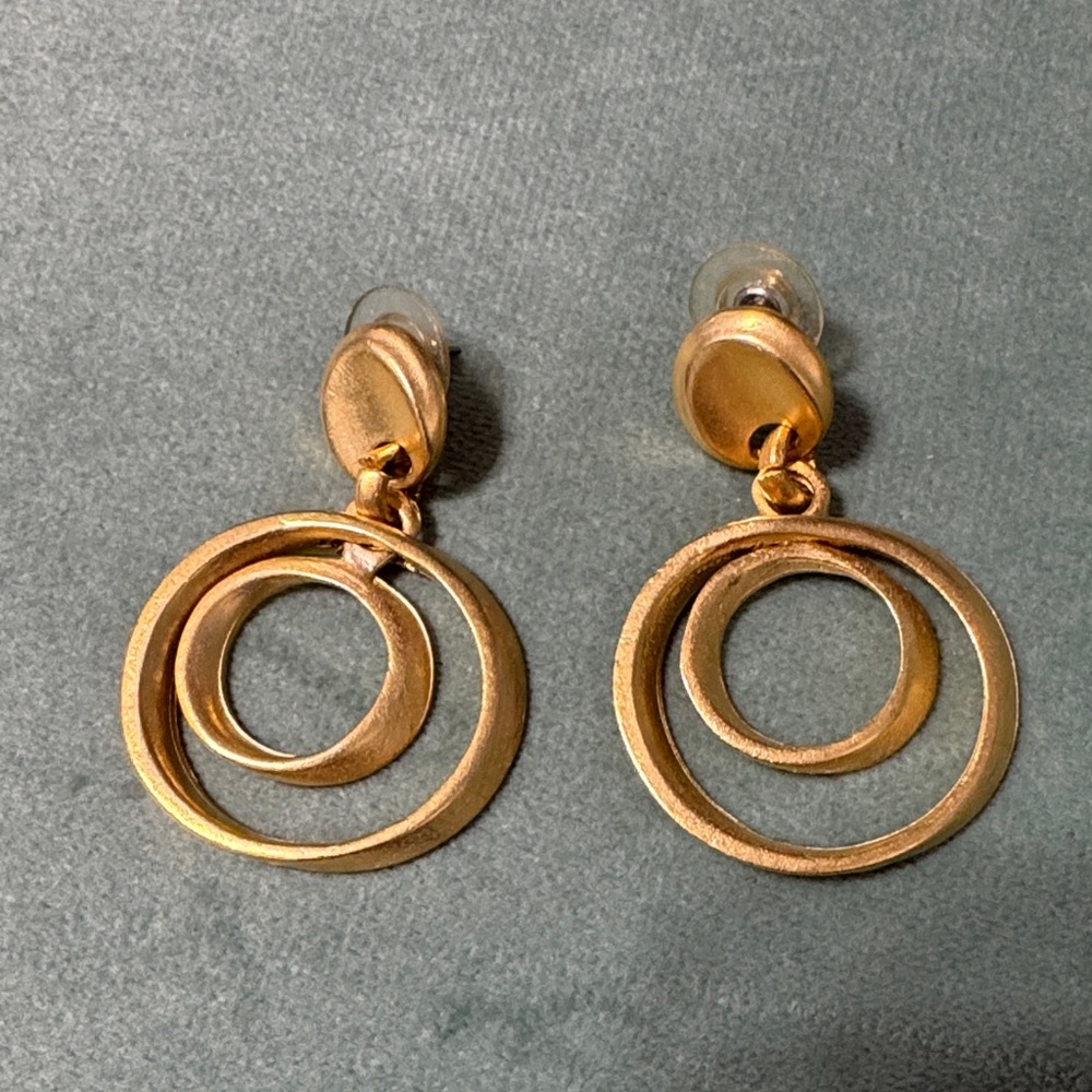 Elegant Gold color Hoop Earrings